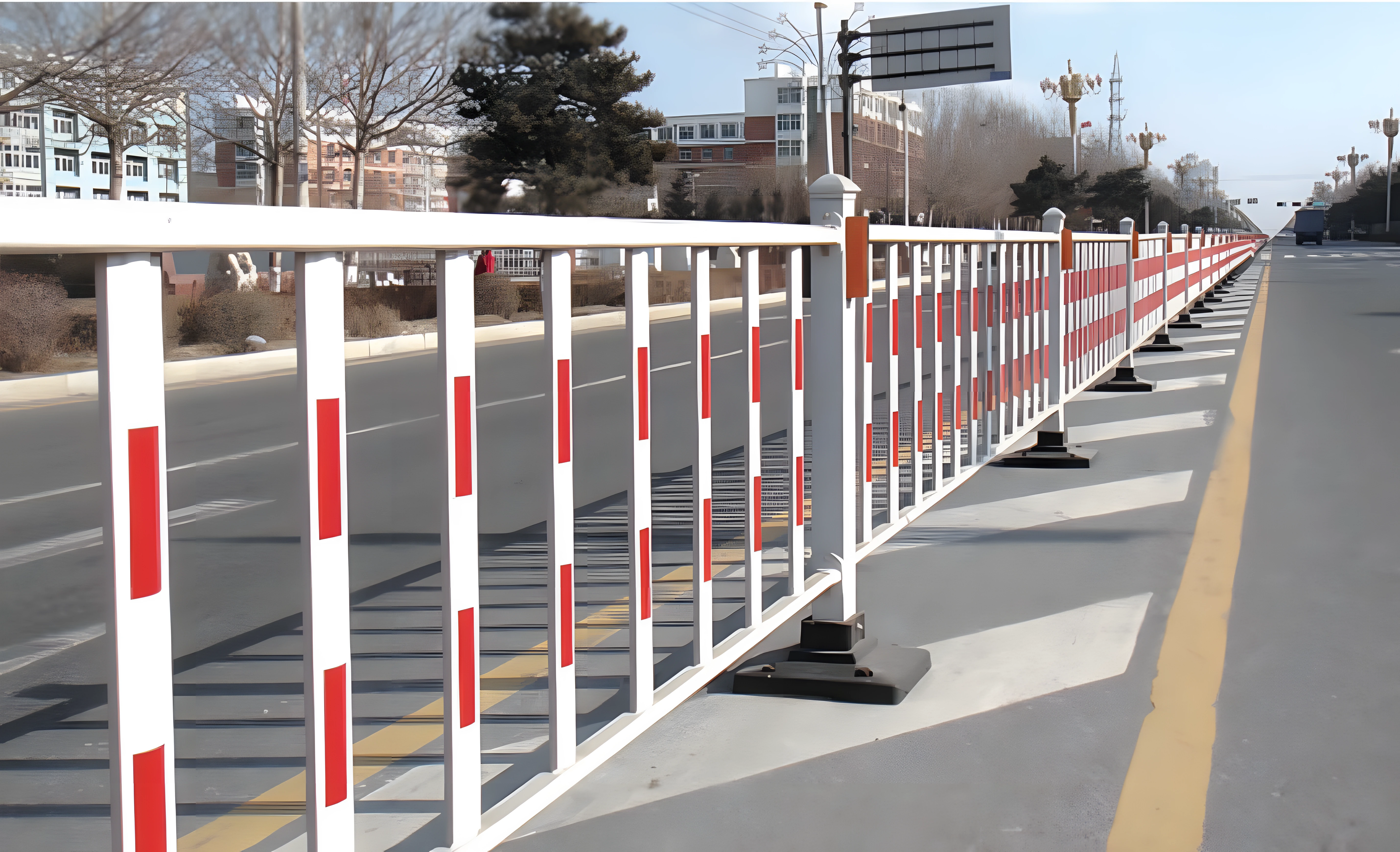 Road separation railing · Catalogue page 245